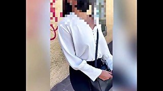 Sexo por DINERO! Le ofrezco DINERO a SEÑORA Mexicana Sumisa que Estaba Esperando su Camión VOL #1