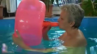 Nasty Old Lady Gets Horny Masturbating