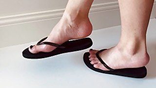 Showing off my sweaty FEET in flip flops Feet Worship