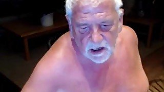 Grandpa play on cam