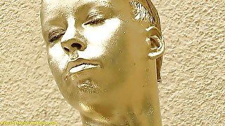 Crazy outdoor gold metallic painted busty statue girl