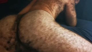 Horny pig Hairy ass