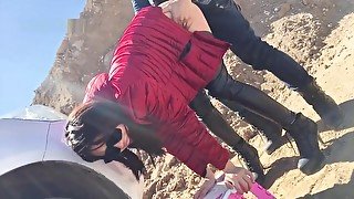 Chinese hot girl Yuer got fucked in the wild