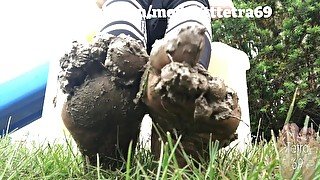 DIRTY NASTY MUDDY FEET