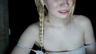 CAM LILY IN SHOW