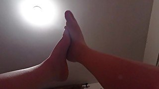 I masturbate with my feet in my stepfather's bed! pinay