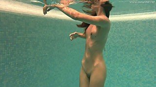 Damn good underwater solo show performed by slender amateur cutie