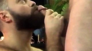 Bearded guy suck and swallow