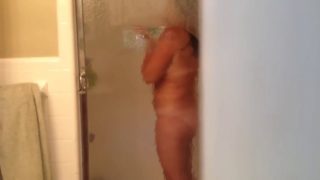 Milf wife shower spy cam vl 720p 677.0k 30904362