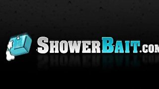 ShowerBait Str8 shower fuck with Ian Greene and Blake Carson