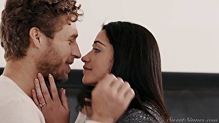 Avi Love gets her cunt fingered and fucked like never before