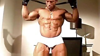 Vic Del Campo Muscle Worship