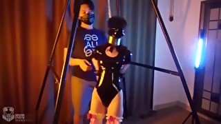 latex hanging breathplay悬吊捆绑兔子呼吸控制