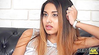 Roxy Lipss Couch Fuck Sex By