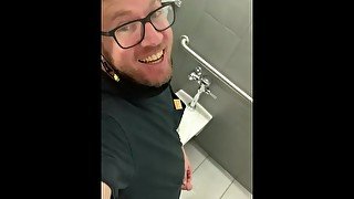 Asshole White Boy Peeing All Over the Bathroom Stall - Hooligan Pee Fetish