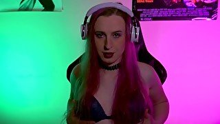 CYBERPUNK TRANS GAMER GIRL STREAMER DOUBLE HAND JERK EATS CUM