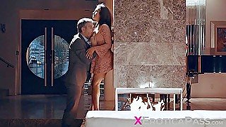 Autumn Falls In Every Guys Dream Girl Looks Exquisite While Being Pleasured Intense