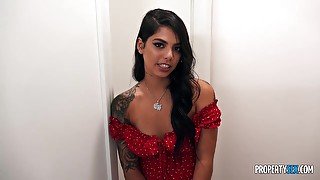 Gina Valentina - Move In Ready