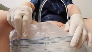 catheter emptying the bladder