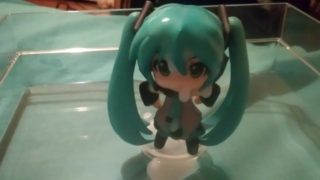 Cumming on a chibi Hatsune Miku figure