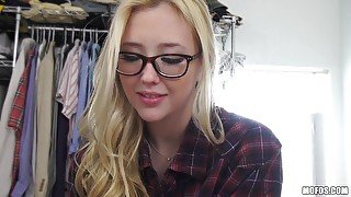 Samantha Rone - Golden-Haired Non-Professional Spied on by Cam