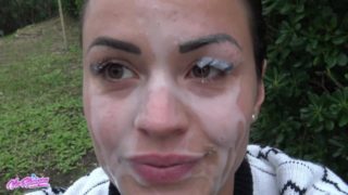 I'm in public park and make me a massive facial after a outside blowjob