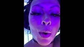 Sexy tanning bed session