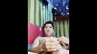 Masturbation by room in the rain. - Chinito Yohan