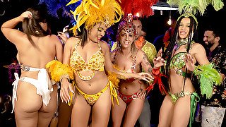 carnaval DP squirting party orgy