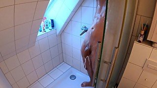 Hot guy in the shower - alexgaysander