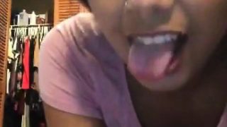 Hot Latina sucking a dildo on periscope