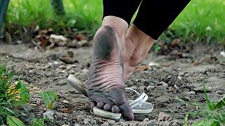 Feet 029 - Ewwwwww!