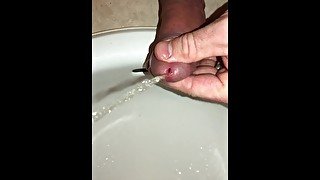 Watch Me Pee - Watch how I can intensely pleasure my penis while squeezing the head while pissing