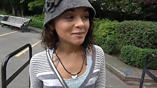 You Get A Quick Blowjob Before Doing Tourist Shit. - Holly Hendrix