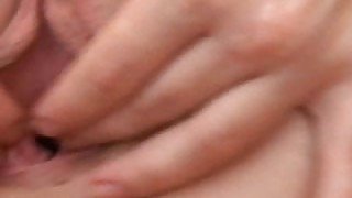 Britney's Pussy Muscles Squeezing in Close Up!