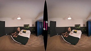 House of Spunk featuring Leah - WankitNowVR