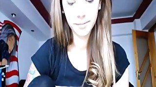 Gorgeous teen 18+ rubbing her cunt on cambabes