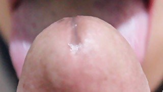 PINAY TEEN CLOSE UP, HE CUM ON MY TONGUE