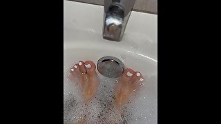 Part 2: Sexy Soles Take a Midnight Splash